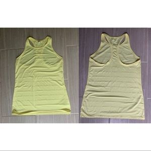 Athleta Chi Tank - Medium - NWOT